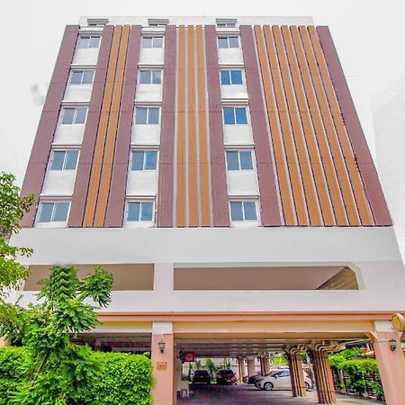 Capital O 411 Grandview Condo 15 Bangkok Bagian luar foto