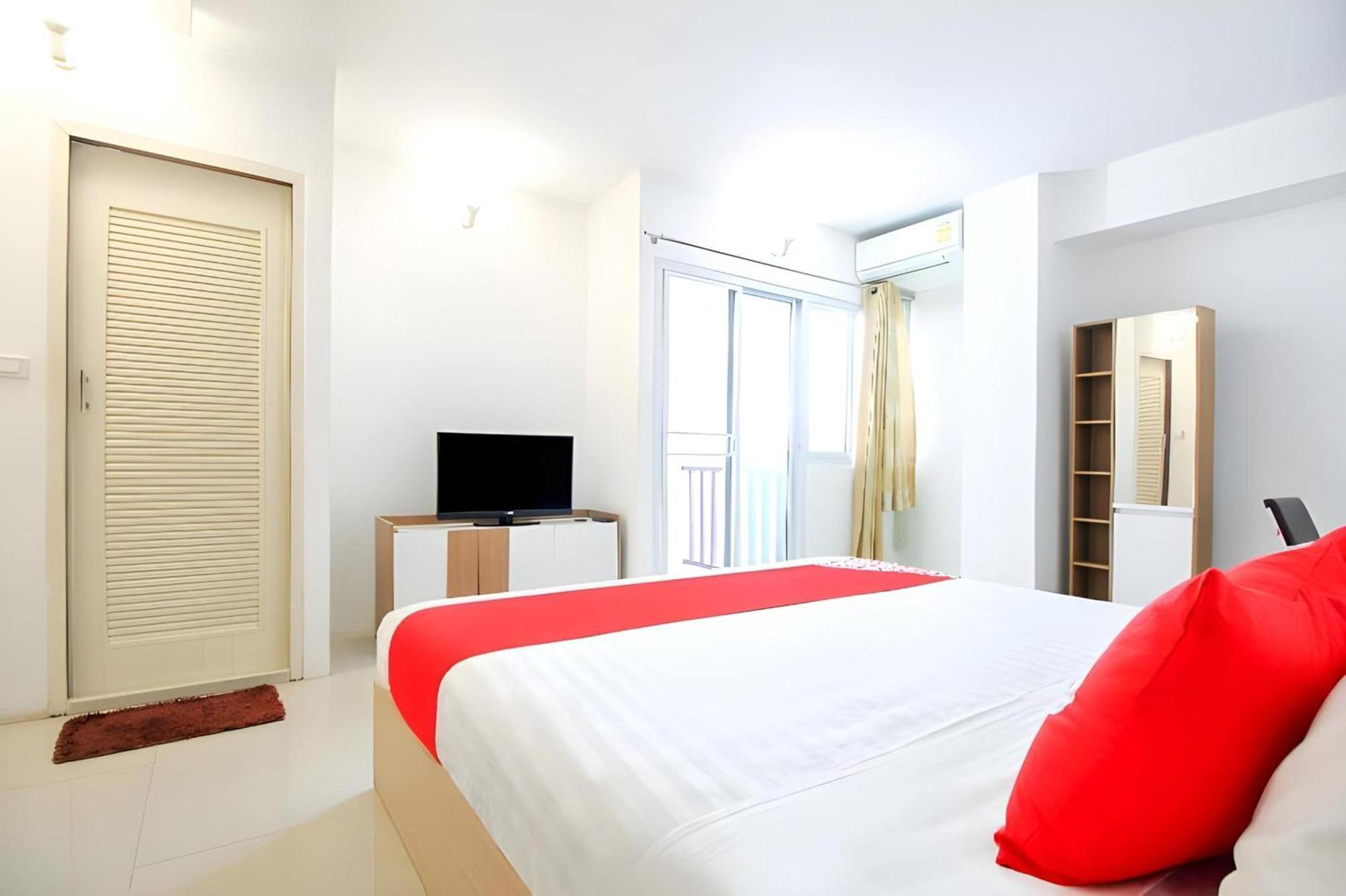 Capital O 411 Grandview Condo 15 Bangkok Bagian luar foto